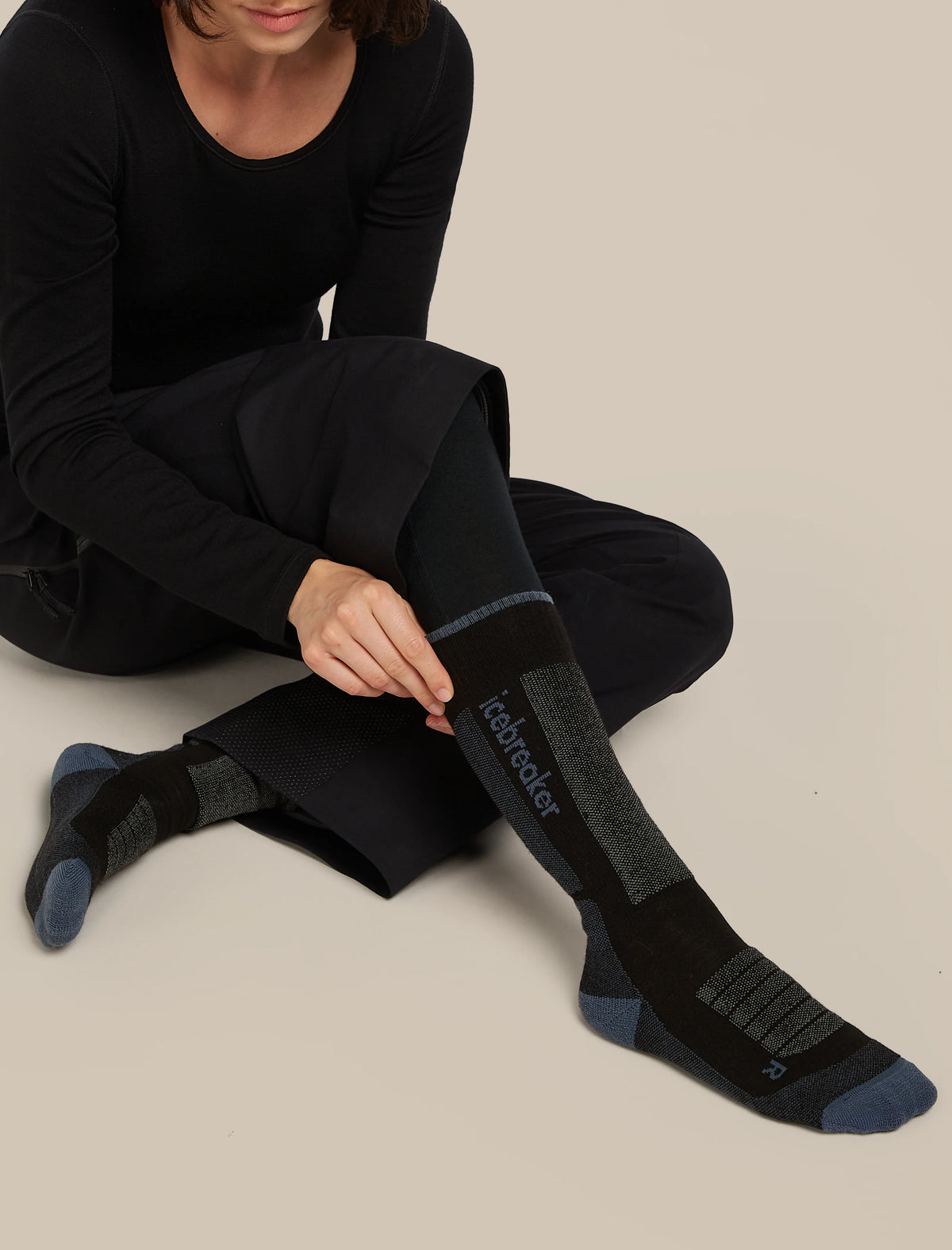Women's Merino Ski+ Medium Over The Calf Socks