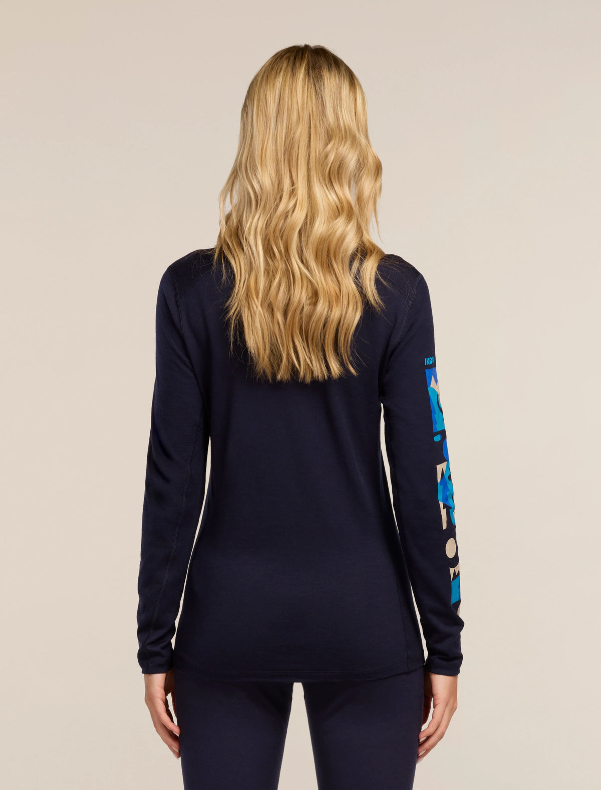 Women's Merino 200 Oasis Long Sleeve Crewe Ikon Pass