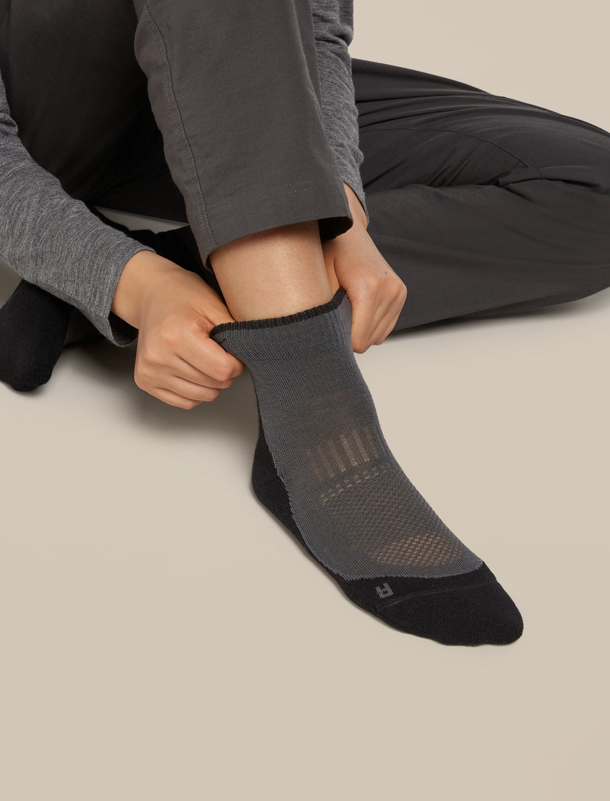 Women's Merino Hike+ Light Mini Socks