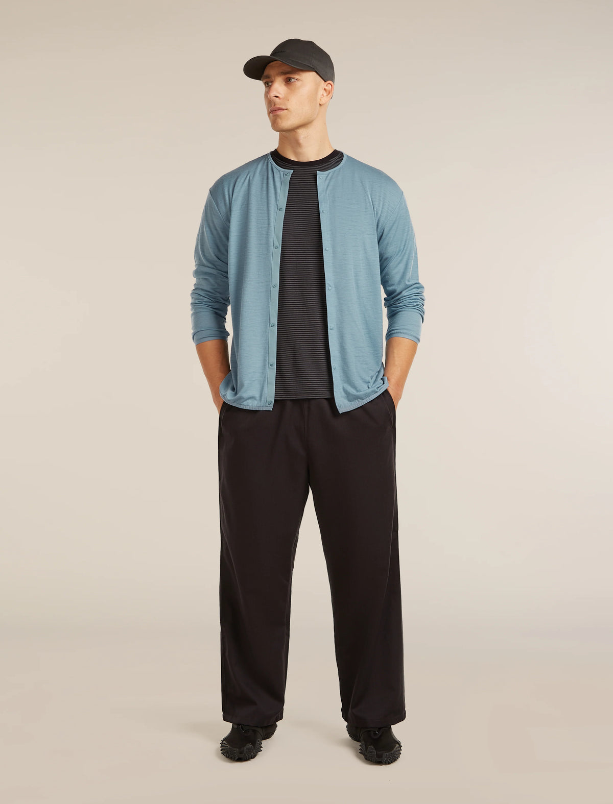 Unisex Merino 150 Round Neck Cardigan