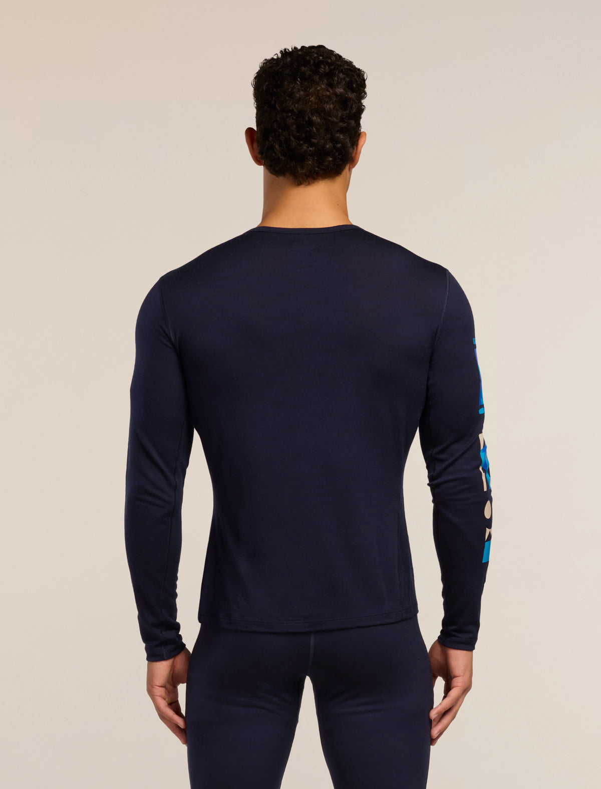 Men's Merino 200 Oasis Long Sleeve Crewe Ikon Pass