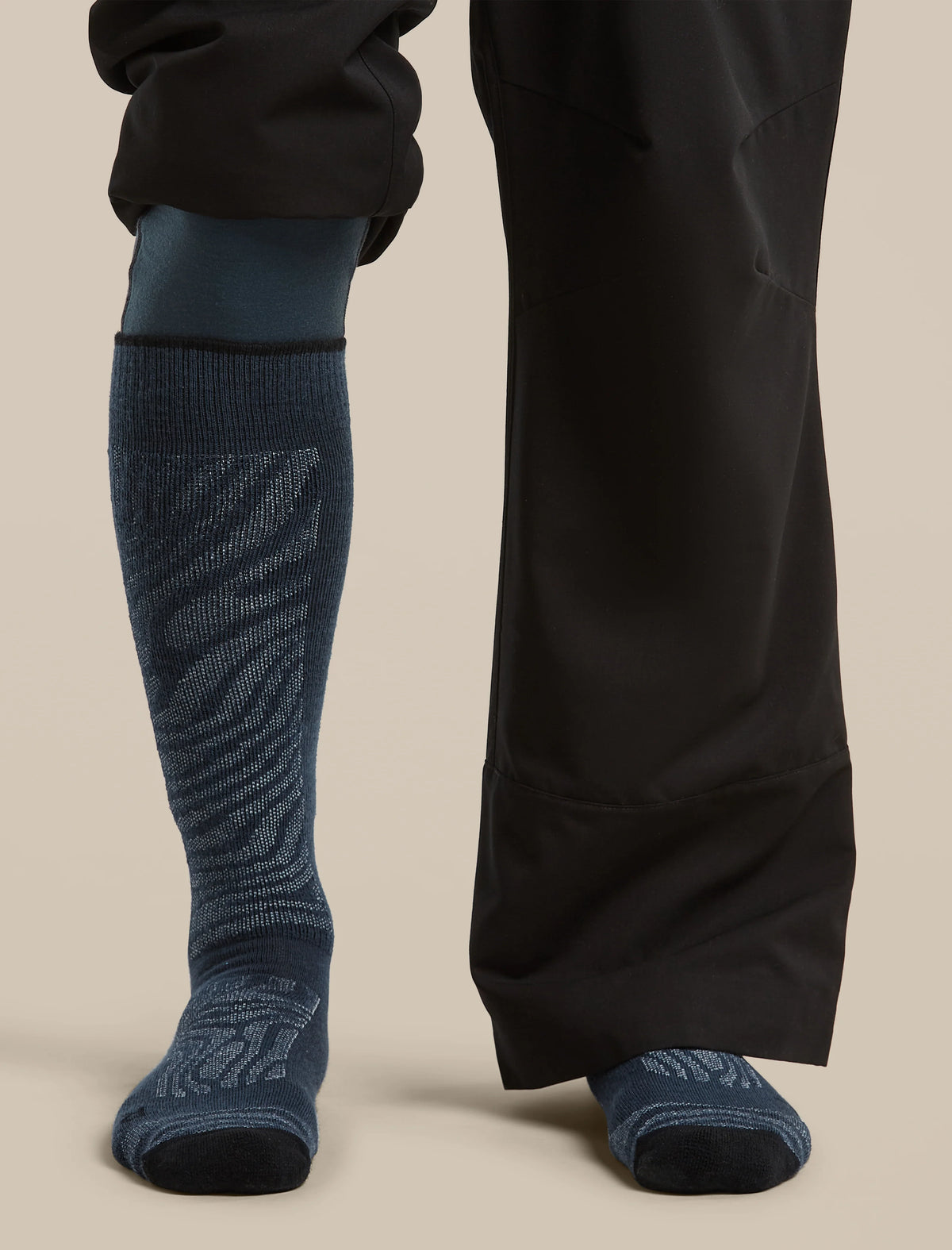 Men's Merino Blend Ski+ Medium Over The Calf Socks Mountain Contour