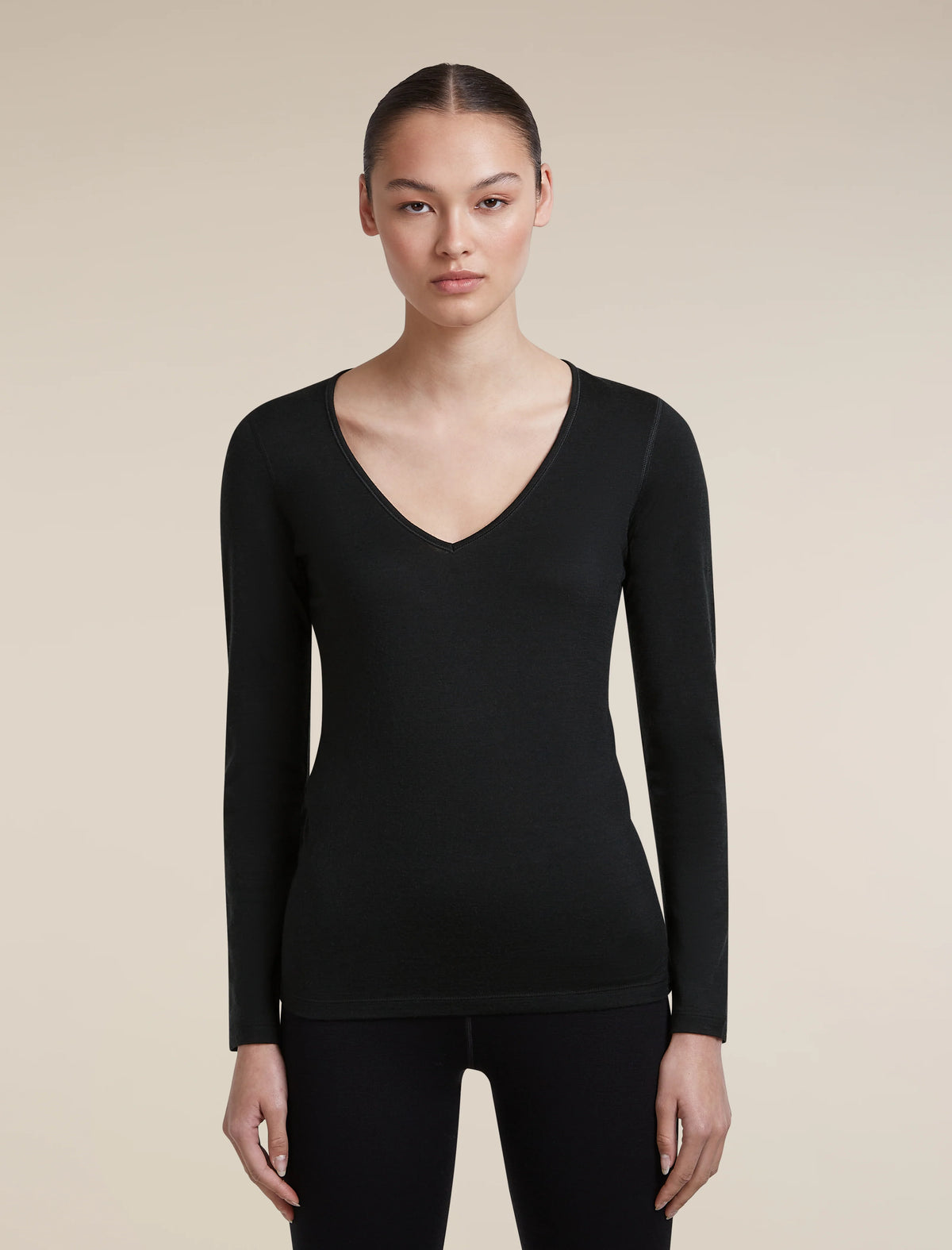 Women's Merino 200 Oasis Long Sleeve Thermal V Neck